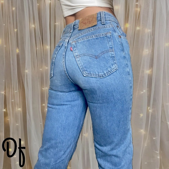 VTG 501xx Tapered High Rise Levi’s Classic Blue Denim Jeans Size 25 Waist - Picture 1 of 10